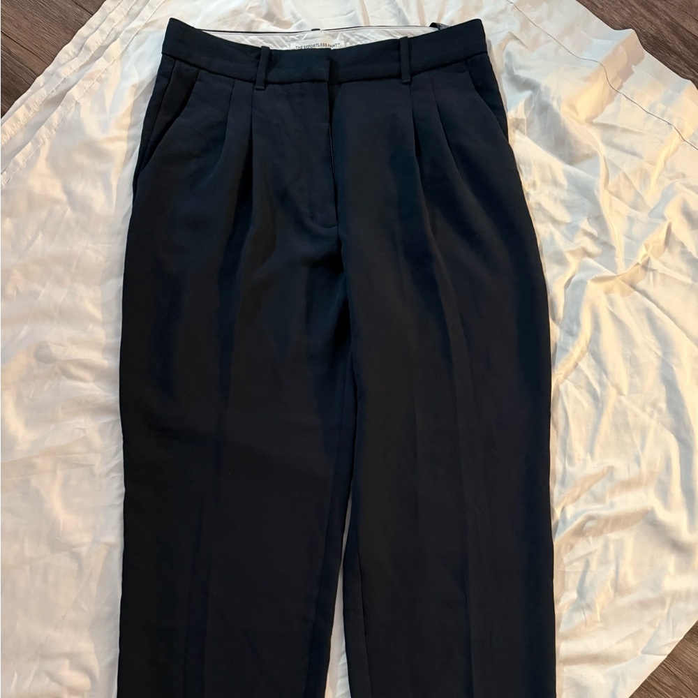 Aritzia Navy Effortless Trousers - Crepette